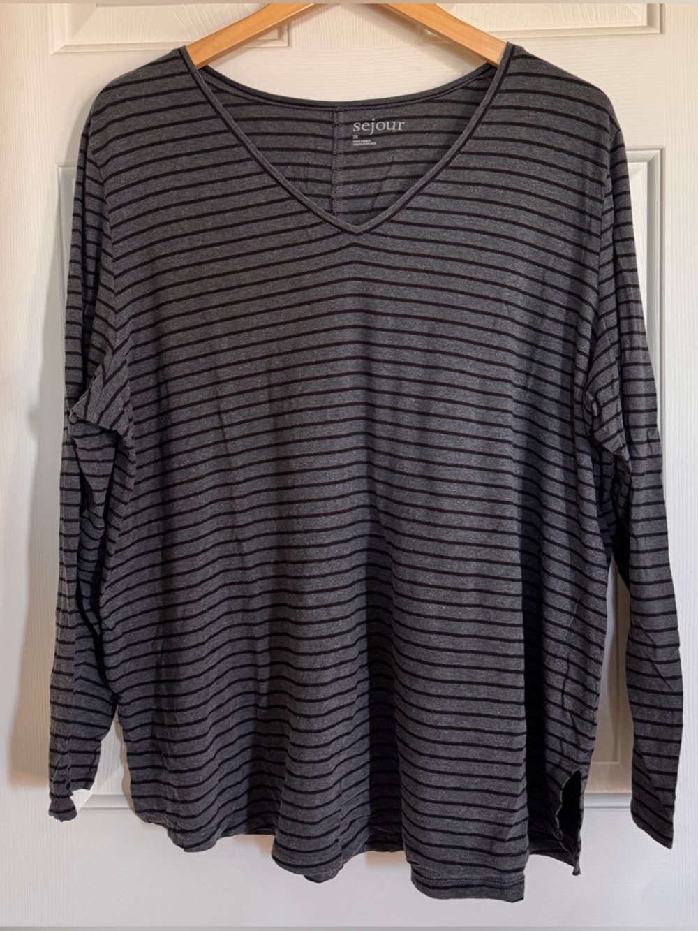 Sejour Charcoal & Black Striped V-Neck 3/4 Sleeve Tee